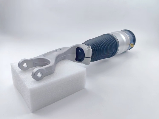 Montagem do absorvedor de choque dianteiro de tração nas quatro rodas para o Tesla Model S